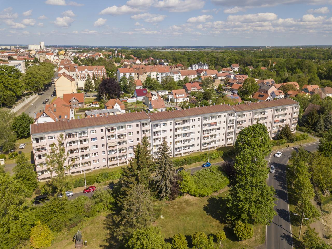 Schöne ruhige 2-Raum-Wohnung mit Balkon am Stadtrand