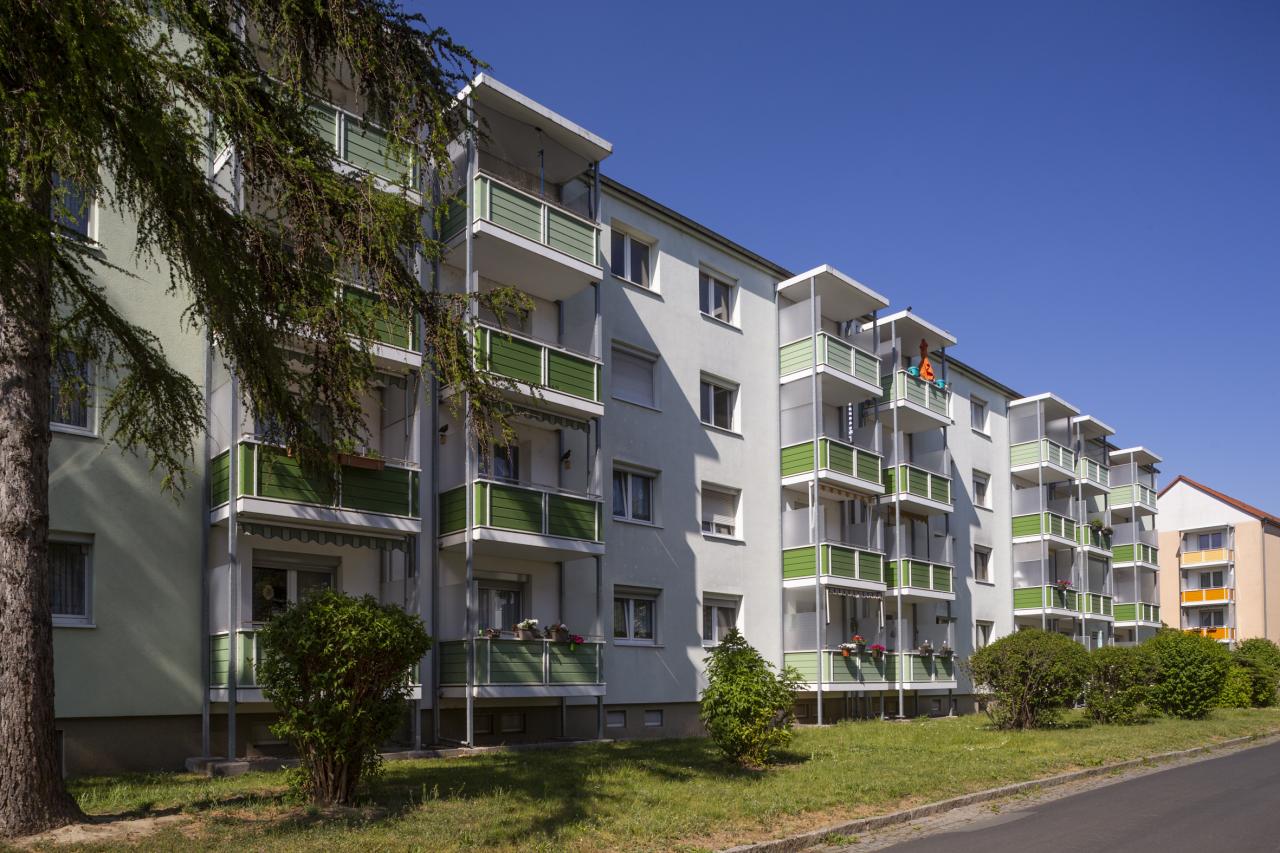 Gröba: Schöne 3-RWE mit Balkon
